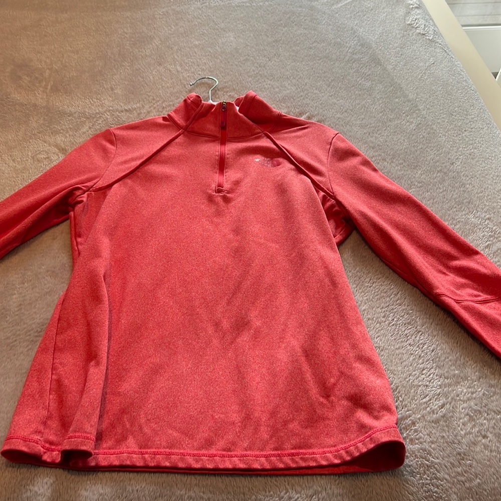 North face pullover